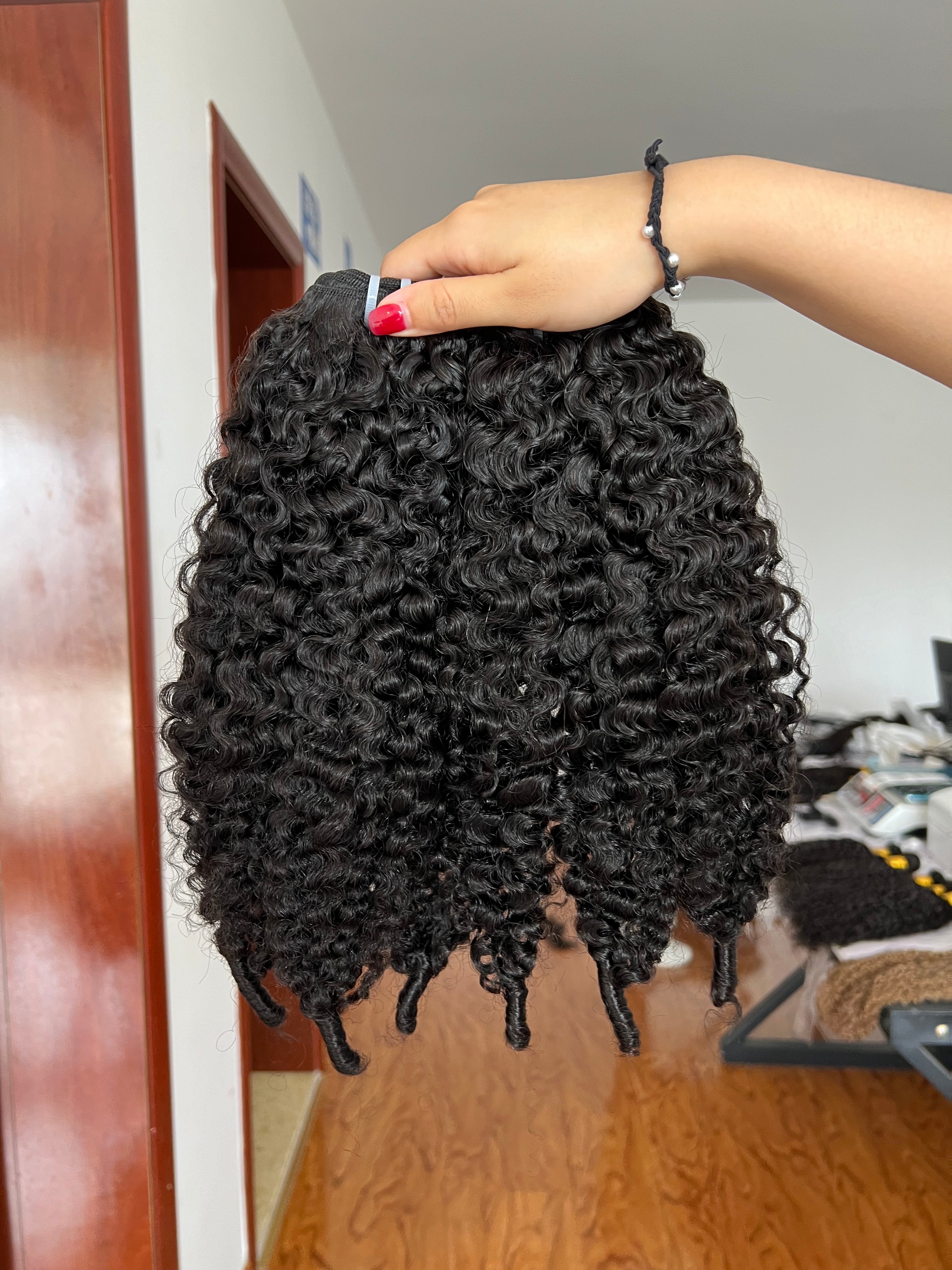 Clip-in Hair Pixie Curly – Short & Playful Natural Curls