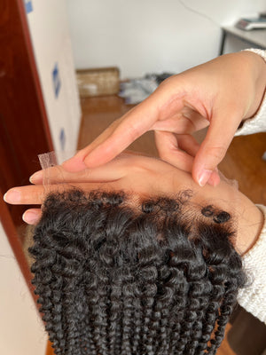 Close-up of HD Lace Closure Kinky Curly – Tight & Bouncy Natural Curls