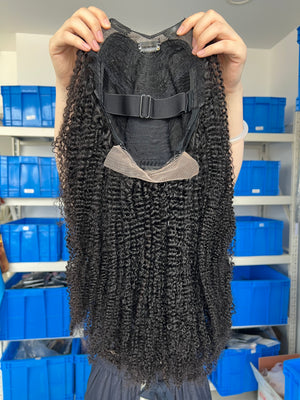 Back view of V-part Wig Afro Kinky Curly – Big Natural Afro Style