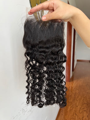Frontal view of HD Lace Closure Indian Curly – Luxurious Curls, 100% Human Hair, Invisible Knots