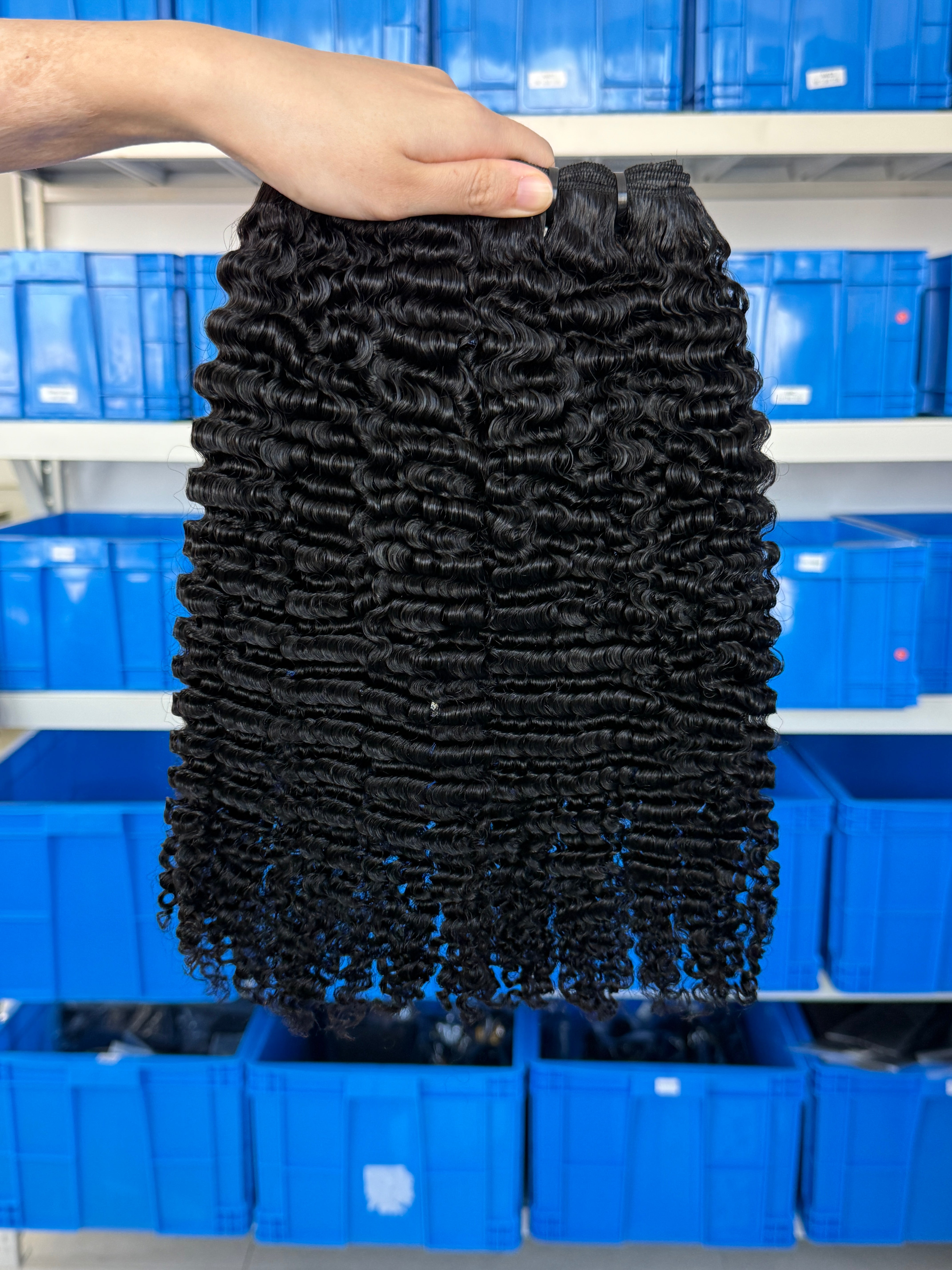 100% Human Hair Exotic Kinky Curly Weft Extensions – Factory Direct Price