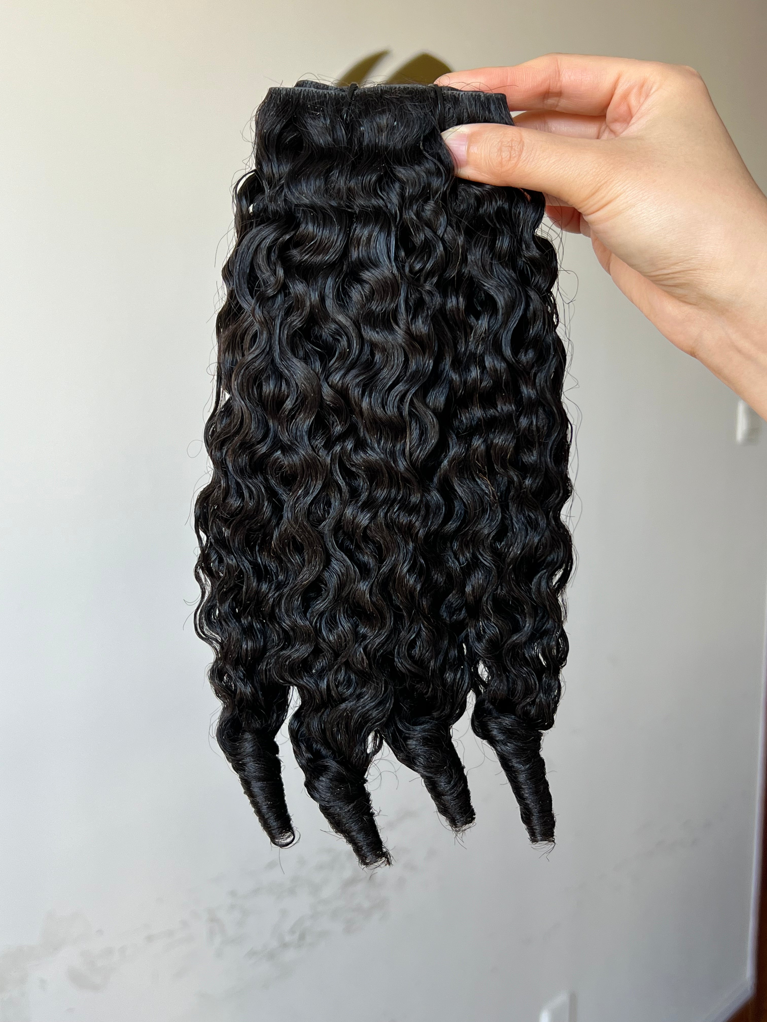 Invisible Follicle Fusion ™ Clip Ins Pixie Curly HOOMYHAIR
