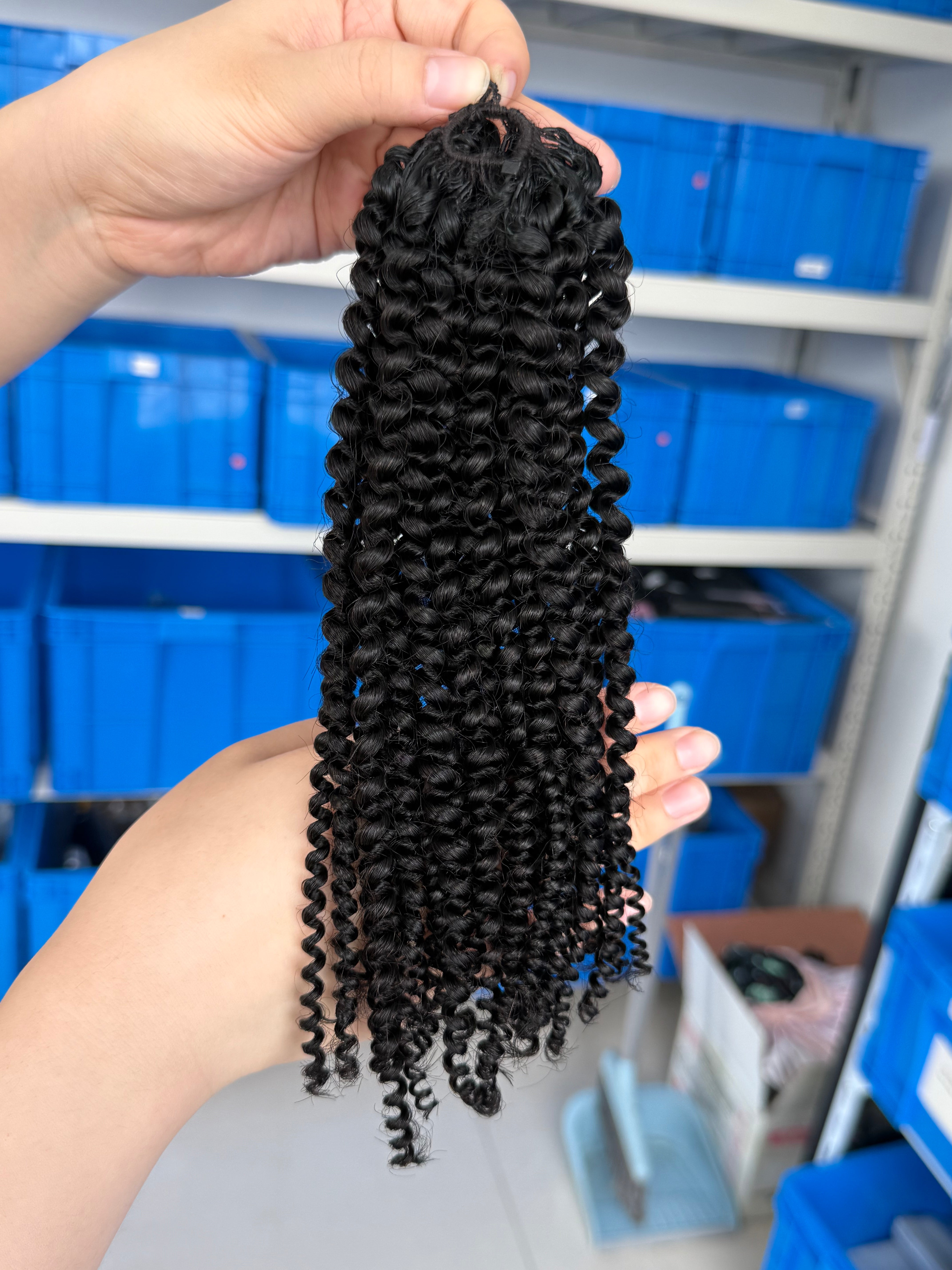 knotless pre-separated crochet hair extensions Afro kinky curly – natural look, quick install, tangle-free