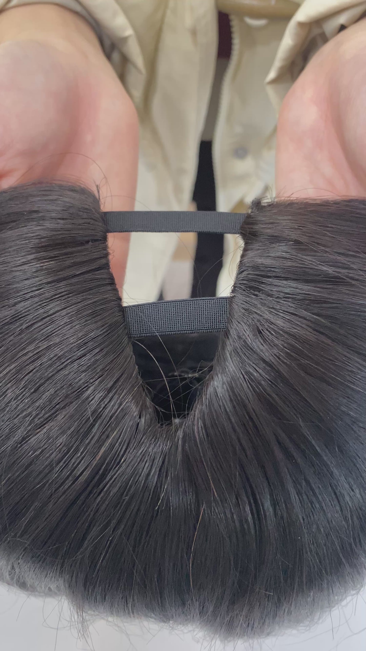 V-part Wig Straight – 100% Human Hair, Natural Look, No Leave Out